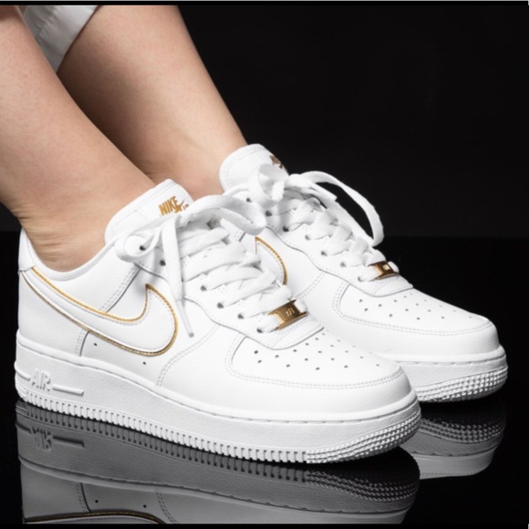nike air force icon clash